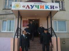 Депутаты Народного Хурала посетили детский сад «Лучики»