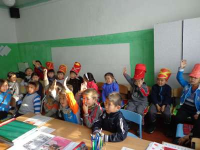 Учащиеся Дабатуйской СОШ в Закаменском районе