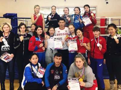 Женская сборная Бурятии по боксу завоевала 15 медалей Чемпионата и Первенства ДФО 