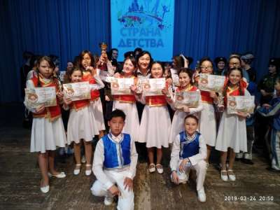 Девять призовых мест заняли юные вокалисты Закаменского района