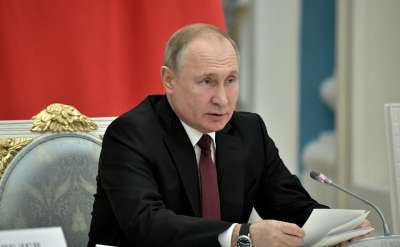 Президент России внес в Госдуму предложенные поправки в Конституцию